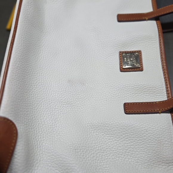 Dooney & Bourke White and Brown Leather Tote Bag - Picture 2 of 14